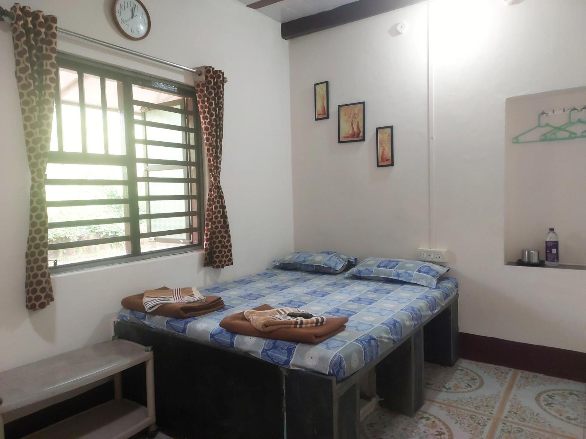 Samarth Atc-Beach Home Stay Ratnāgiri Δωμάτιο φωτογραφία
